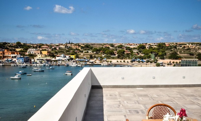 Lampedusa Hotel | Hotel Vega