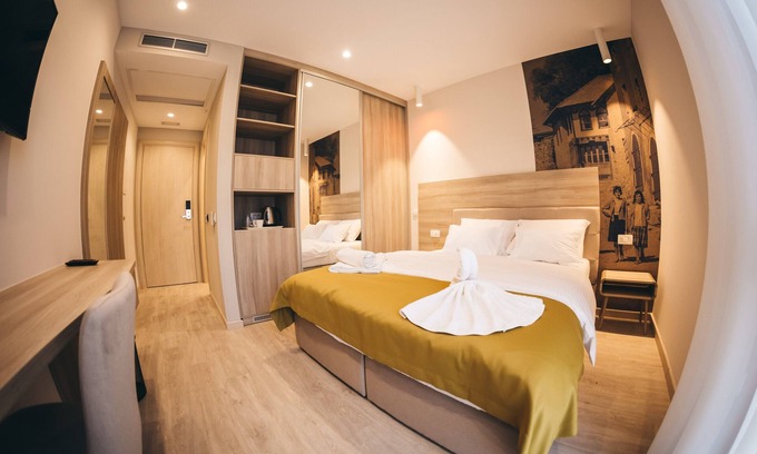Mostar House | Hotel Verso - Double Room with Bathroom 107