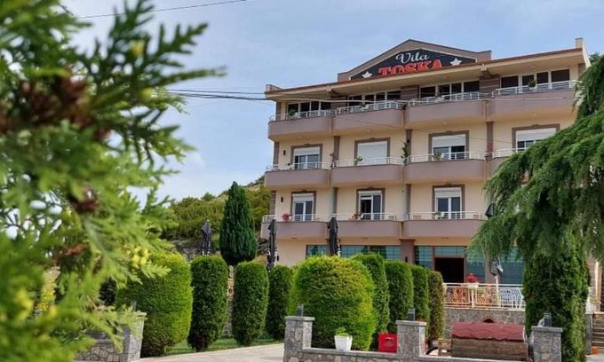 Piskupat Hotel | HOTEL VILA TOSKA