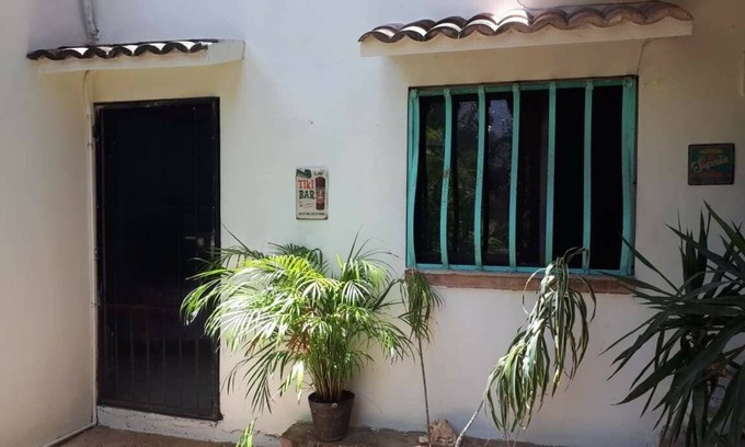 Luis Donaldo Colosio Apartment | HOTELITO 54