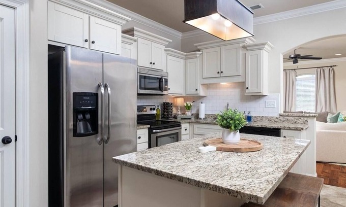 Oxford Condo | Hotty Toddy Condo 2 miles from the Square