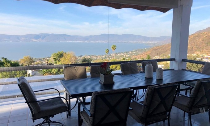 Raquet Club House | HOUSE FACING CHAPALA LAKE WITH BEAUTIFUL VIEW FROM ITTERRACES 24 HOURS SECURITY