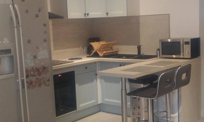 Canohes House | House 2 bedrooms living room-open kitchen