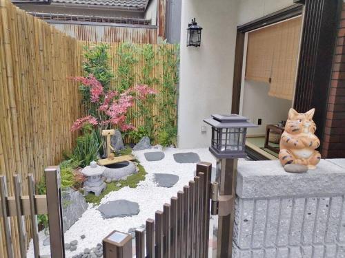 Sumiyoshi Apartment | House[80㎡]/Direct to Numba 7 min ~楽雅苑 Rakugaen~