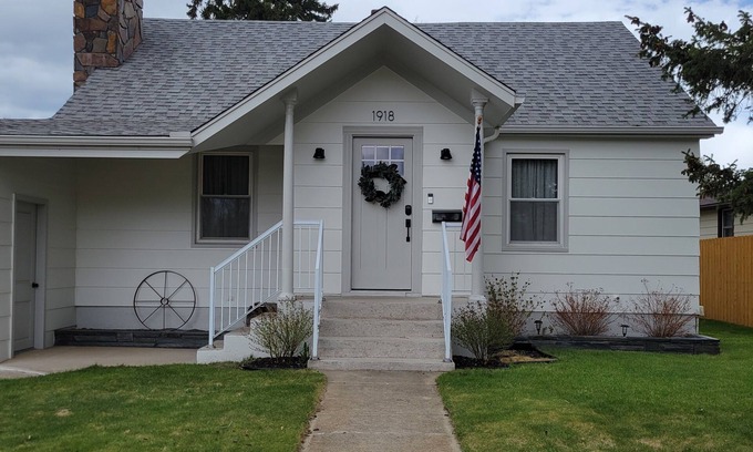 Sturgis House | House approximately 7 blocks from downtown Sturgis