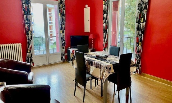 Amelie-les-Bains-Palalda House | House with Garden, BBQ, and Two Apartments Near Shops and Spa