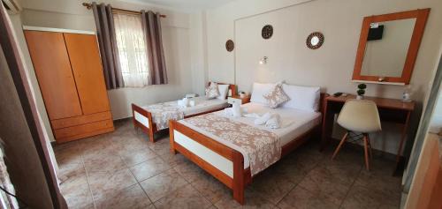 Sarti Apartment | House Kiriaki