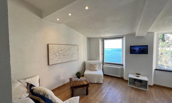 Sori Apartment | House La Dedina by Holiday World
