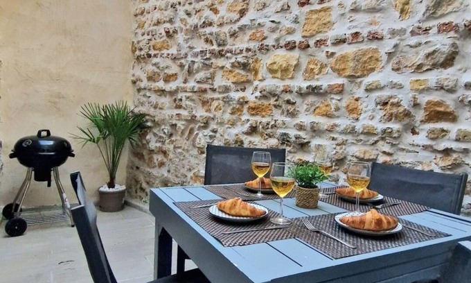 Boulogne-Centre House | House near Nausicaa and Remparts Free parking Netflix