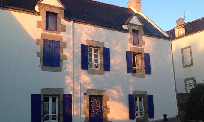 La Trinite-sur-Mer House | House of the village, less than 2 minutes from the port and docks