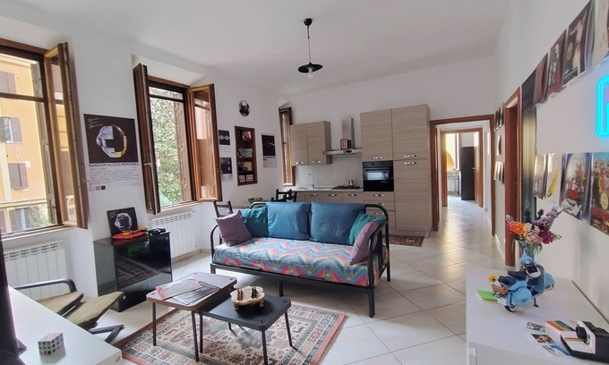 San Giovanni Apartment | House of Vinyl Rome