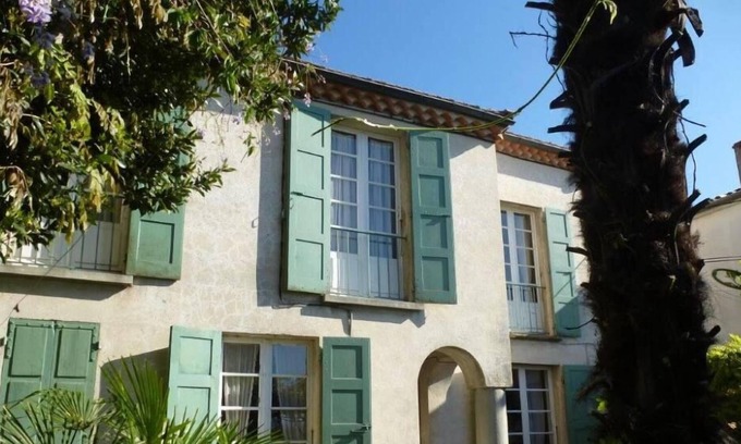 Aubenas Villa | House / Villa - AUBENAS