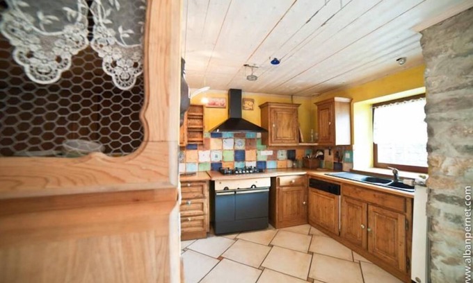 Albiez-Montrond Ski Chalet | House with character