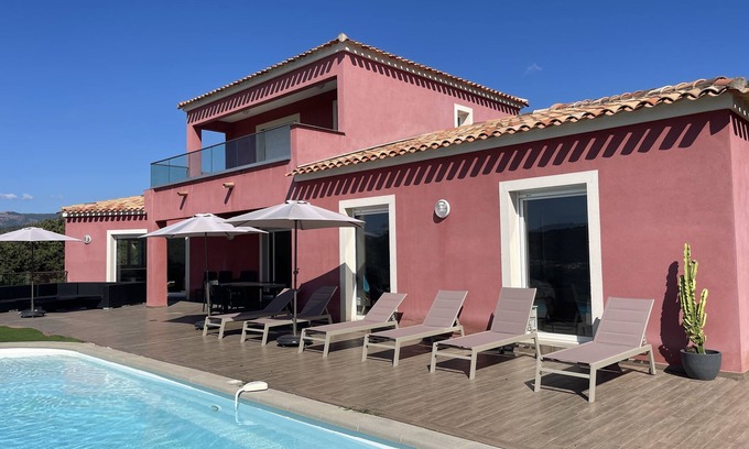 Cargese House | House with pool 10 people