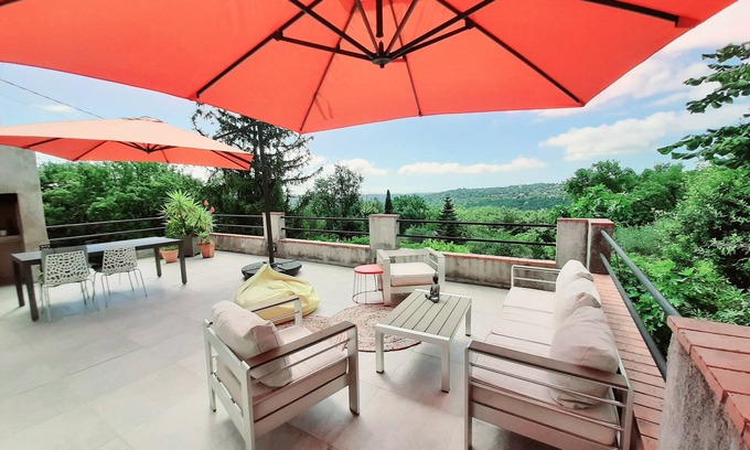 Saint-Jeannet House | House with pool in St Jeannet