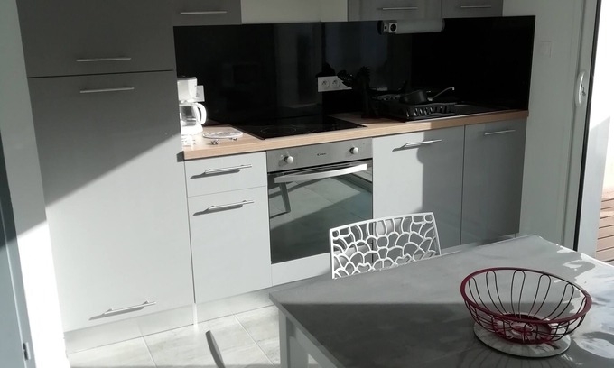 Dompierre-sur-Mer House | House with terrace 10 minutes from La Rochelle