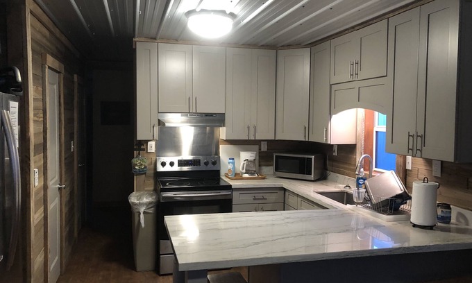 Venice Boat Rental | Houseboat Located In Venice Marina