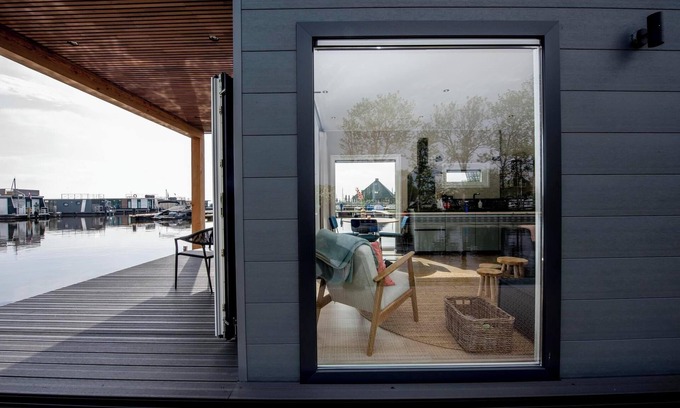 Offingawier Ski Chalet | Houseboat 'Riggelbrug' - Paviljoenwei 4 | Offingawier