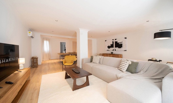 Nueva Espana Apartment | Housing Felix Boix I by Sharing Co