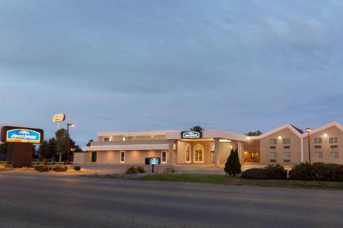 Billings Hotel | Howard Johnson by Wyndham Billings