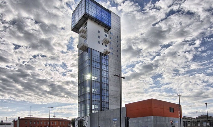 Mestre Apartment | Htm Tower - 1402 Executive Terrazza by Halldis