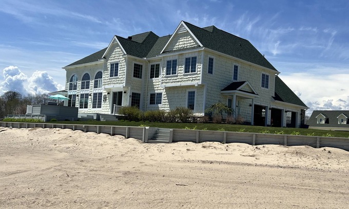 Oscoda House | Huge Cape Cod Style Home on all Sandy beach/Cedar Lake MI