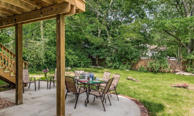 Talbot's Corner House | Huge! Luxe Brand New 4b+/4 Full Bath 10 Min To Downtown!