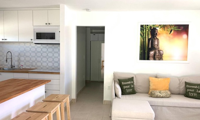 Sugar Loaf Settlement Condo | Humming Bird San Salvador Bahamas