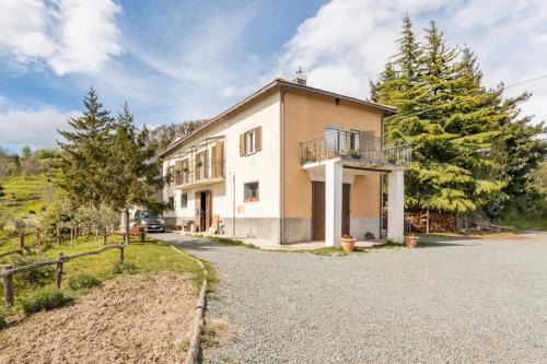 Castiglione Chiavarese House | Humus Sapiens 1