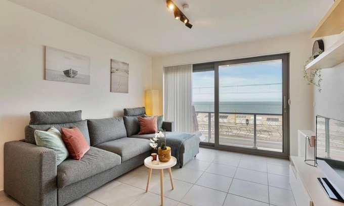 Raversijde House | Huswell - Cosy apartment with amazing beach view