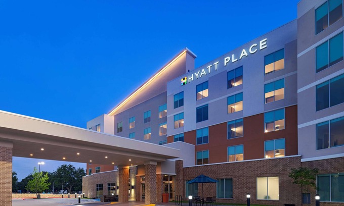 Four Points Hotel | Hyatt Place Austin/Lake Travis/Four Points