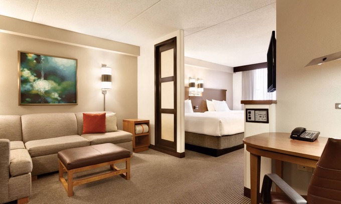 Woodvale Hotel | Hyatt Select Richmond/Chester