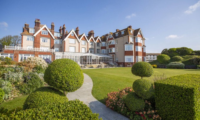 Meads Hotel | Hydro Hotel