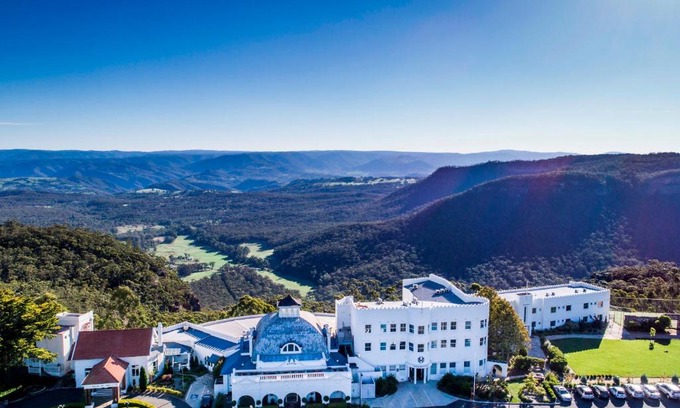 Medlow Bath Hotel | Hydro Majestic Blue Mountains