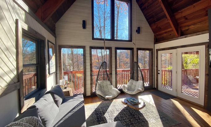 Stanton Cabin | Hygge: a modern cabin with a cozy feel
