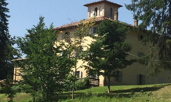 Zocca Villa | I Pianazzi Agricultural Estate in Zocca on the Modena Apennines