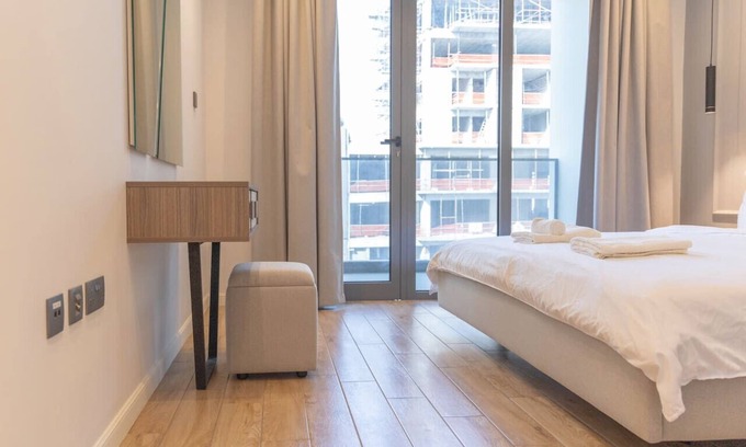 Al Satwa Apartment | IBIA Homes - Modern Lavish 1 Bed