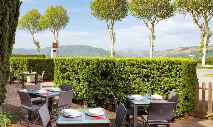 Saint-Rambert-d'Albon Hotel | ibis Lyon Sud Saint Rambert d'Albon