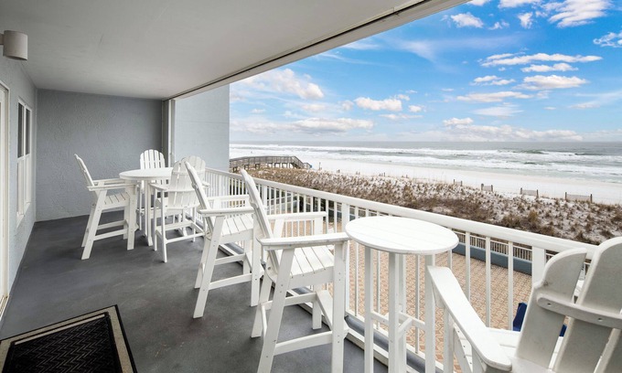 Fort Walton Beach Condo | IBR 3005: Gulf Secret – Oceanfront Luxury Views