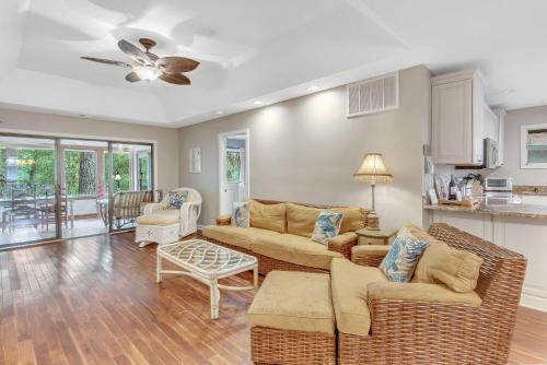 West Beach House | IC55: 55 Inlet Cove