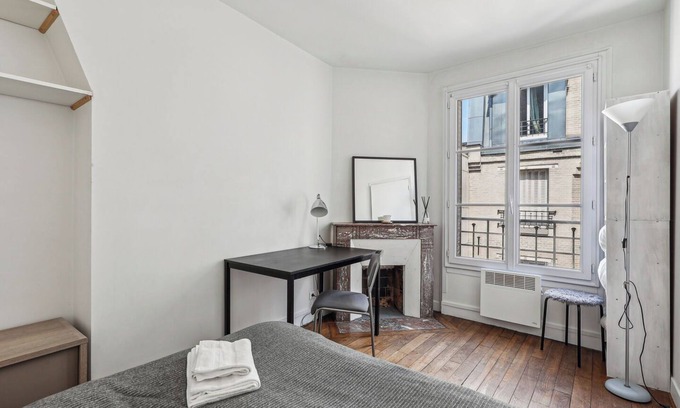 12th Arrondissement Apartment | ID 400- MEUNIERS near Bercy lively Area
