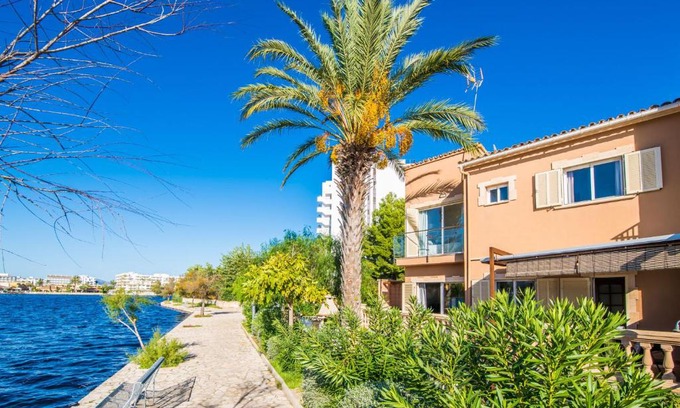 Alcudia House | Ideal Property Mallorca - Lago Miguel