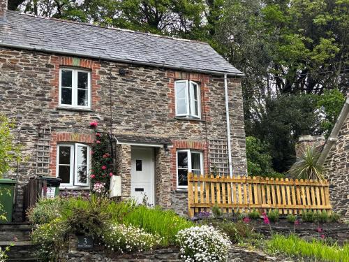 Little Petherick House | Idyllic Cottage near Padstow
