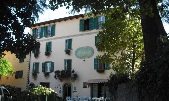 Lizzano in Belvedere Hotel | Il Fondaccio