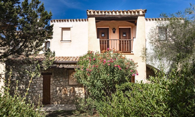Liscia di Vacca Apartment | Il Giardino degli Oleandri by Interhome