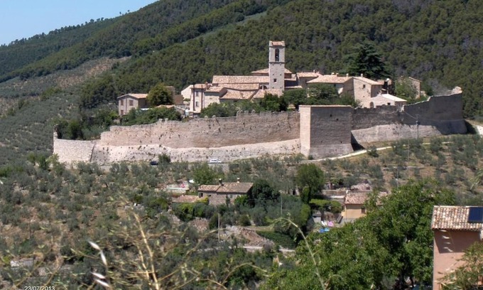 Campello sul Clitunno House | Il Palazzetto Holiday House