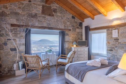 Casale Corte Cerro Bed & Breakfast | Il riccio di Ricciano