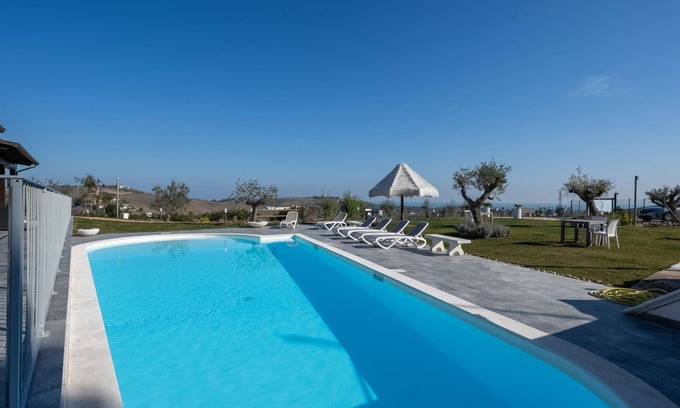 Citta Sant'Angelo Apartment | Il Rifugio by Interhome