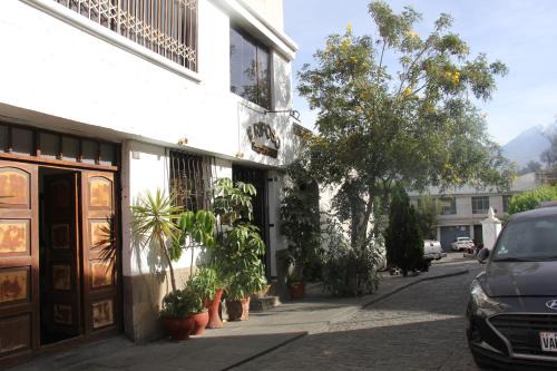 Historical Center House | Il Riposo