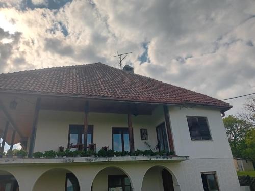 Mladenovac House | Imanje Gavrilovic